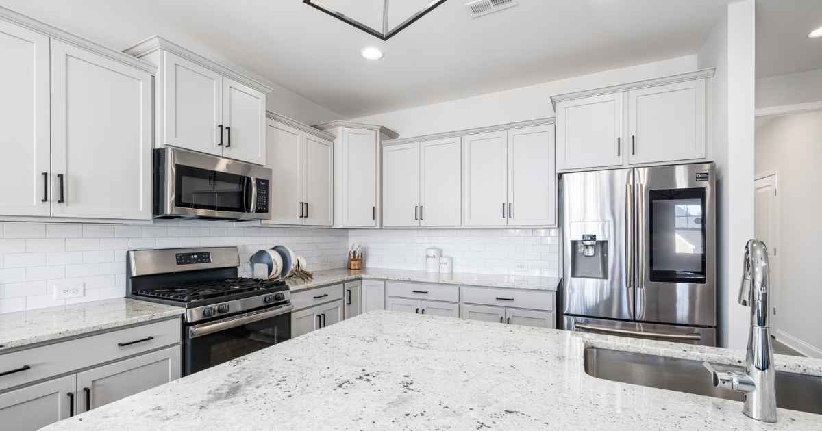 Kitchen countertop decor ideas